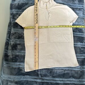 Women's Cream Short Sleeve Top